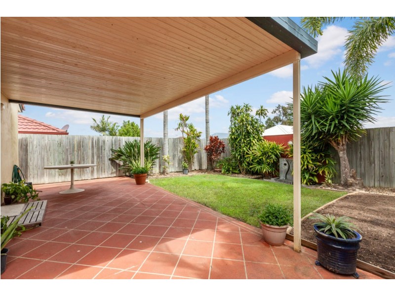 10 Hawthorne Street, Forest Lake QLD 4078