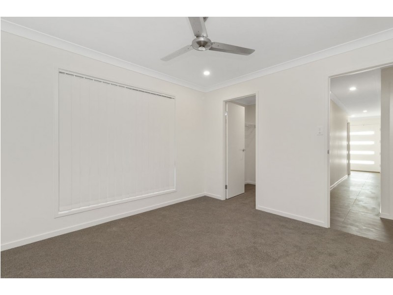 6 Granite St, Yarrabilba QLD 4207