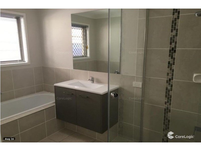 11 Glendale Crescent, Heathwood QLD 4110