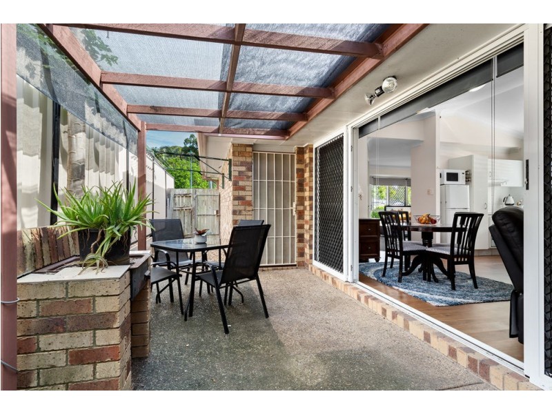 3 Clarence Place, Forest Lake QLD 4078