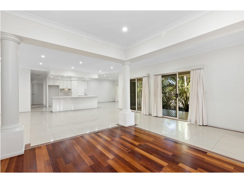 10 Abbey Court, Springfield Lakes QLD 4300