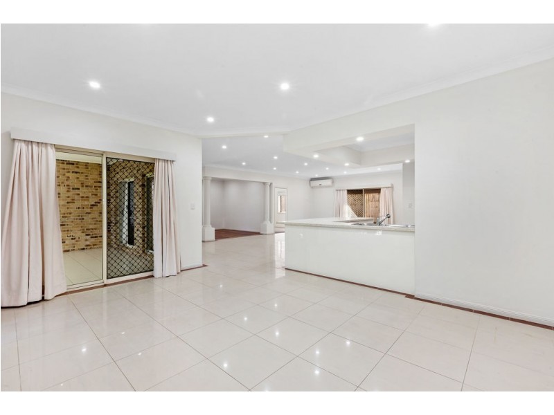 10 Abbey Court, Springfield Lakes QLD 4300