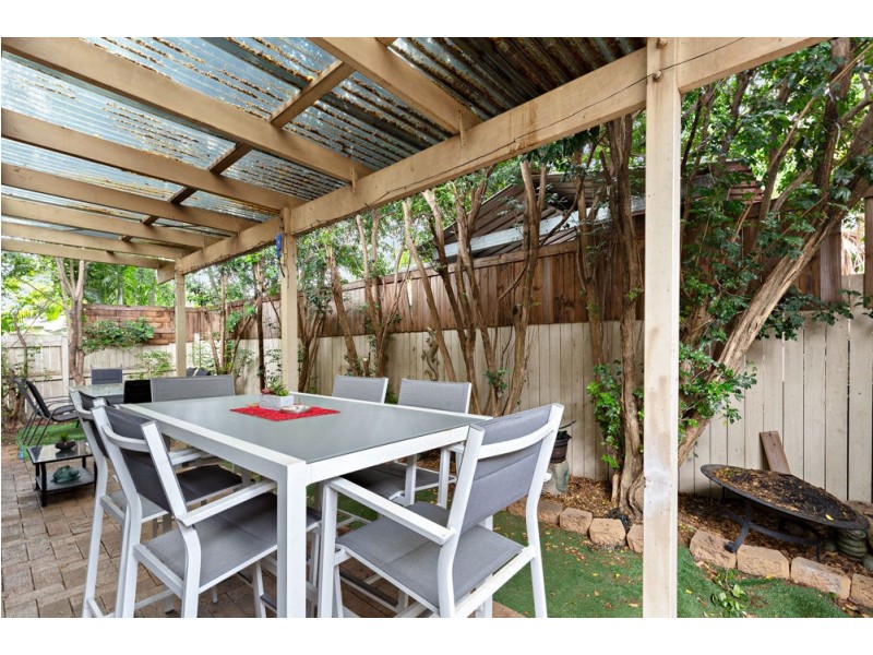 4 Halifax Court, Forest Lake QLD 4078