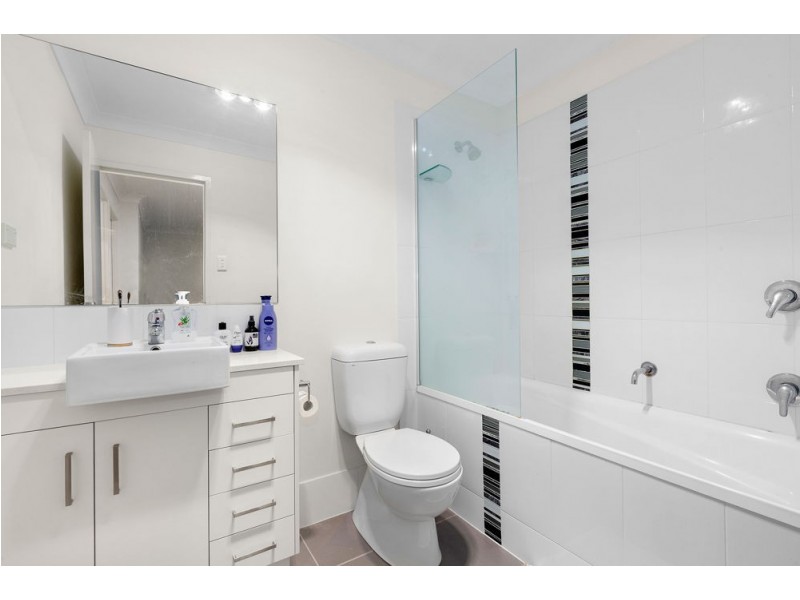 68/46 Farinazzo Street, Richlands QLD 4077