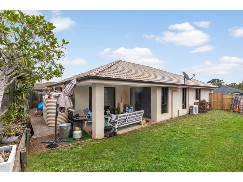 14 Brushwood Circuit, Forest Lake QLD 4078