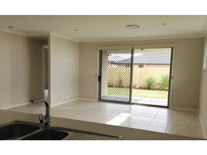 12 Portree Crescent, Heathwood QLD 4110