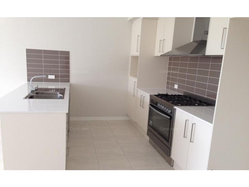 12 Portree Crescent, Heathwood QLD 4110