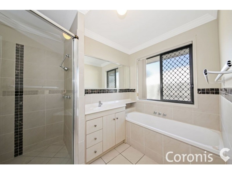 25 Hinchinbrook Circuit, Forest Lake QLD 4078