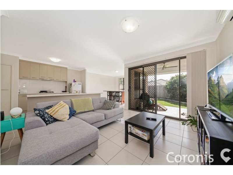 33 Arnaldo Avenue, Augustine Heights QLD 4300