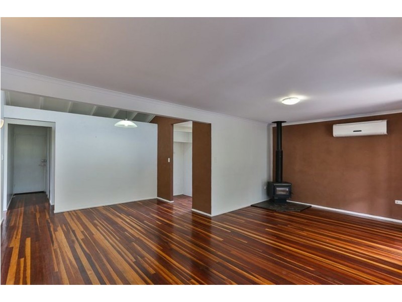 15 Belleglade Avenue, Bundamba QLD 4304