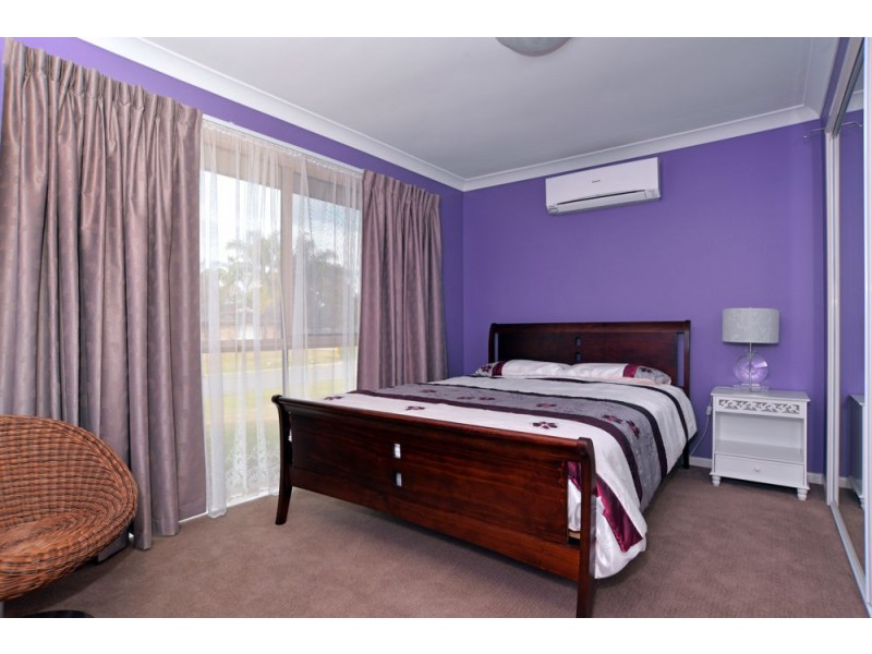 37 Helen Street, North Booval QLD 4304