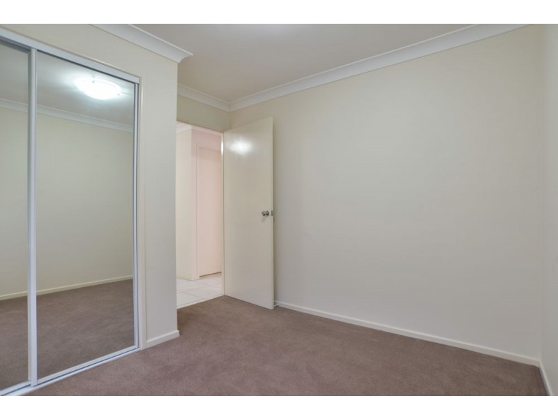 37 Helen Street, North Booval QLD 4304