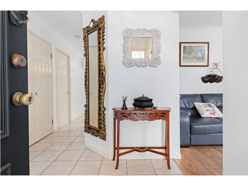 20 Terranora Place, Forest Lake QLD 4078