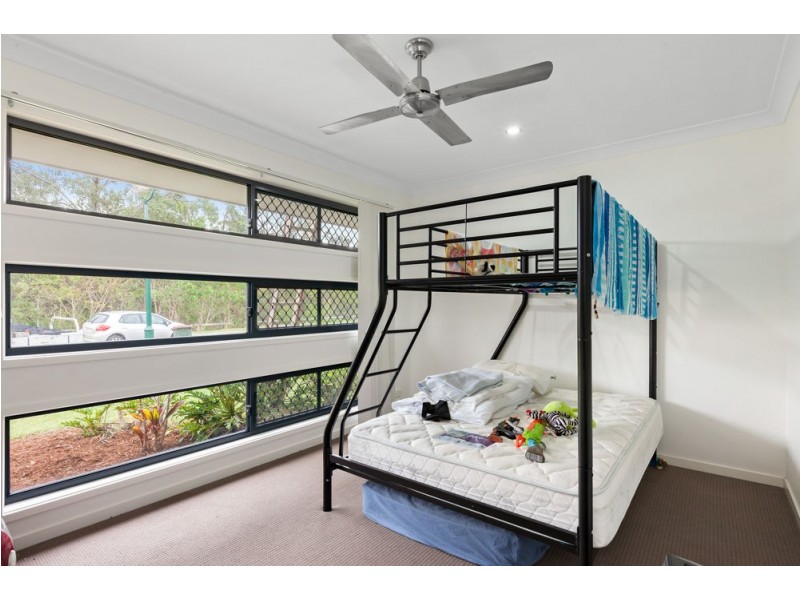 36 Fred Pham Crescent, Doolandella QLD 4077