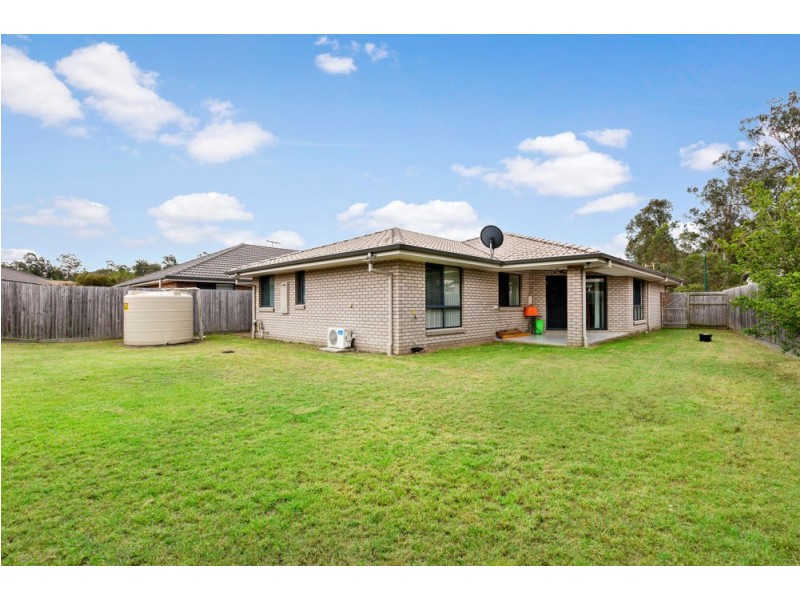 36 Fred Pham Crescent, Doolandella QLD 4077