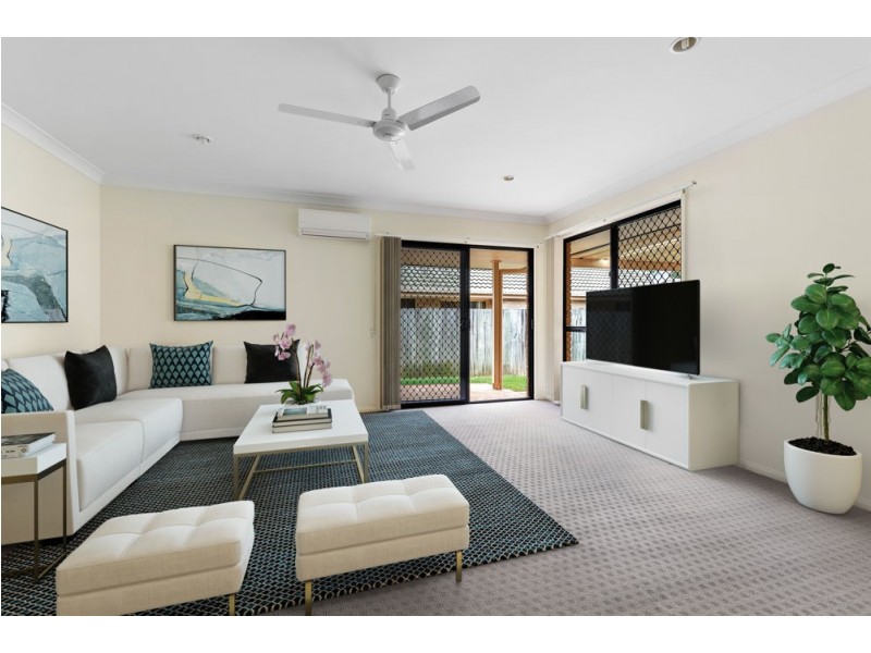 8 Battersea Close, Forest Lake QLD 4078