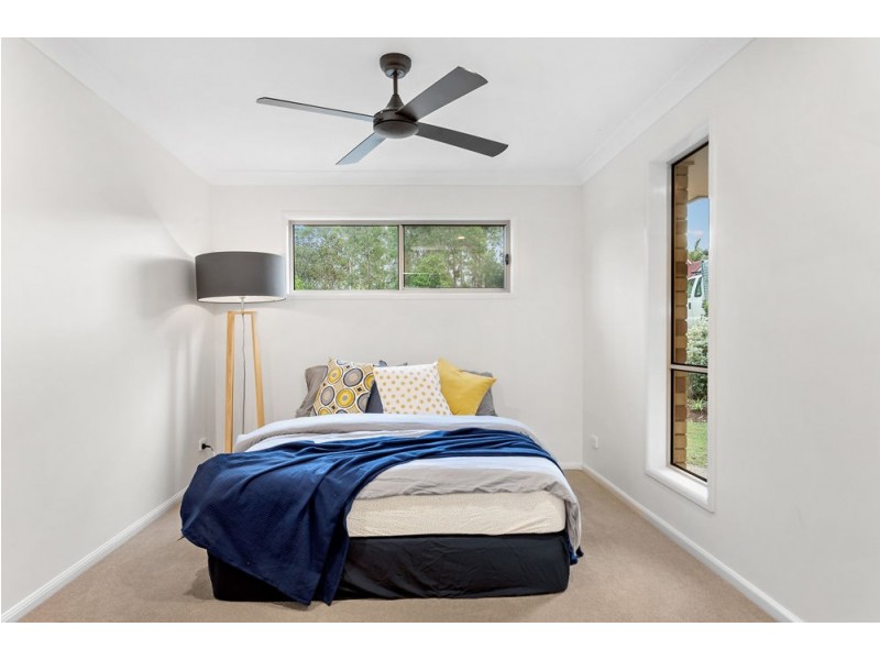 12 Wentworth Close, Forest Lake QLD 4078