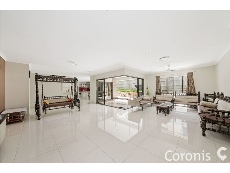 29 Hawthorne Street, Forest Lake QLD 4078