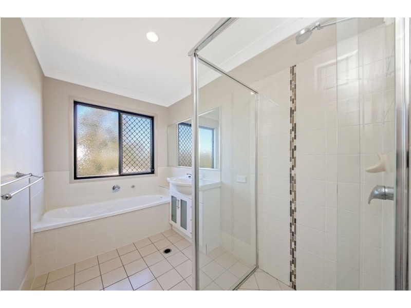10 Figbird Close, Goodna QLD 4300