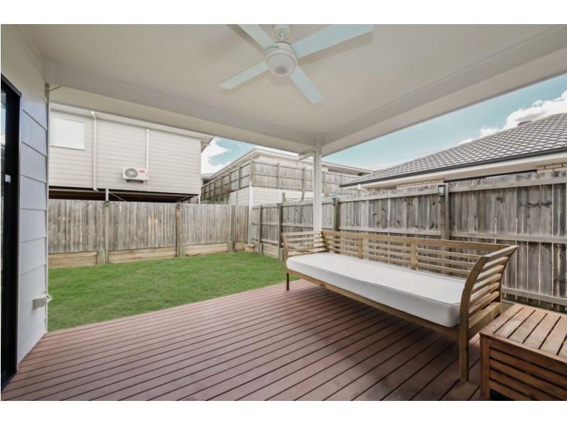 4 Quiet Court, Springfield Lakes QLD 4300