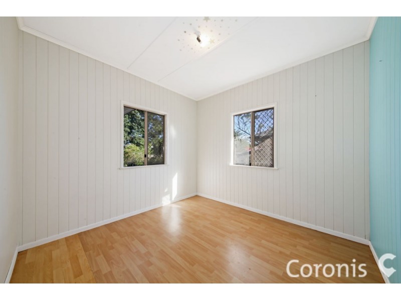 7 Crescent Street, Leichhardt QLD 4305