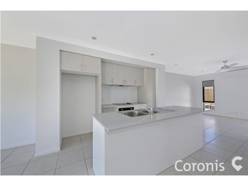 135 Spring Mountain Boulevard, Spring Mountain QLD 4124