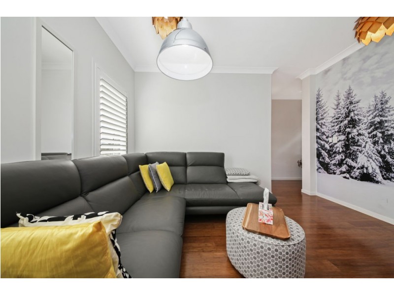 10 Quiet Court, Springfield Lakes QLD 4300