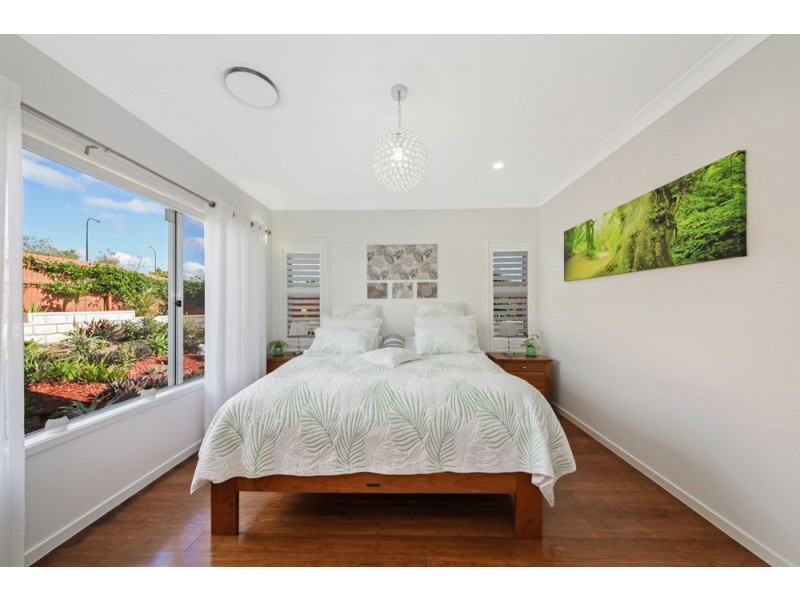 10 Quiet Court, Springfield Lakes QLD 4300