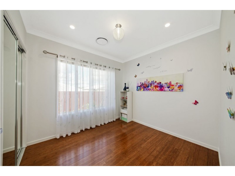 10 Quiet Court, Springfield Lakes QLD 4300