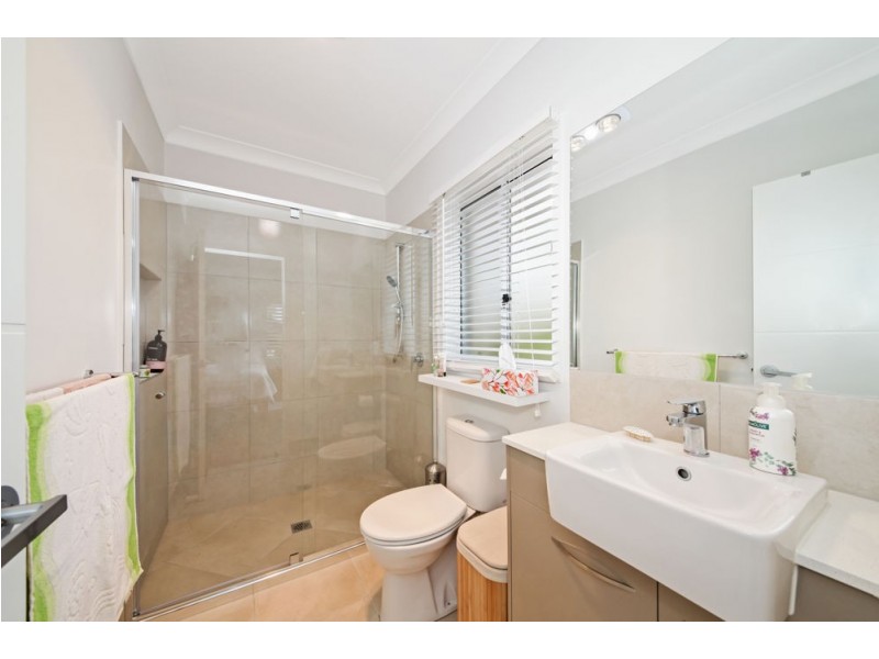 10 Quiet Court, Springfield Lakes QLD 4300