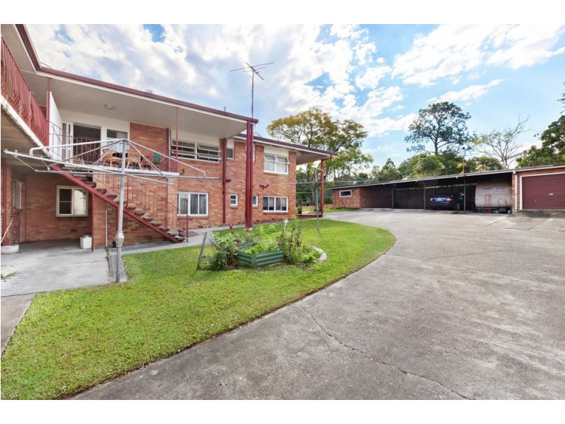 55 Ellen Street, Oxley QLD 4075