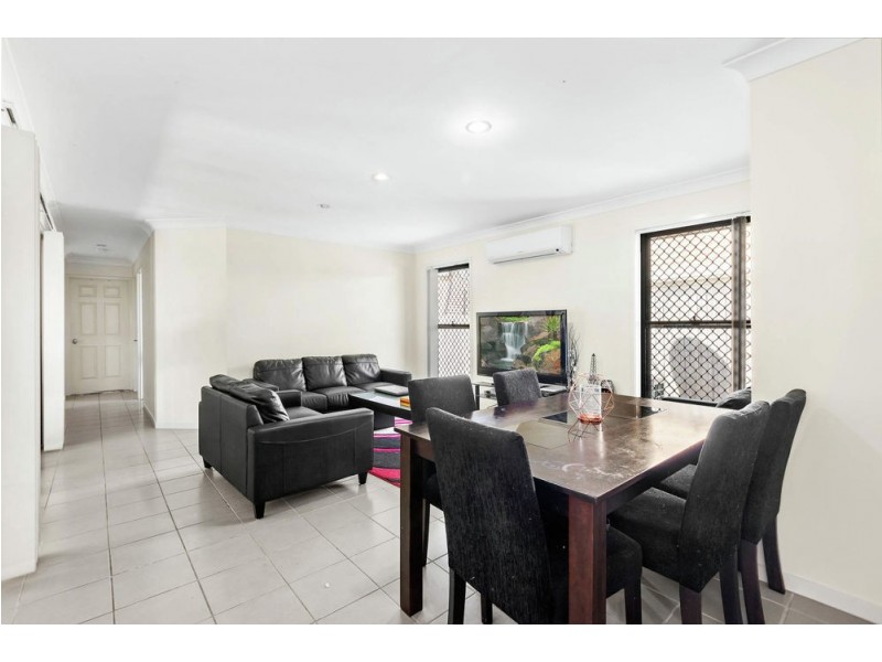 3 Krystelle Close, Oxley QLD 4075