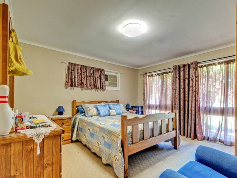 6 Dargie Avenue, Collingwood Park QLD 4301