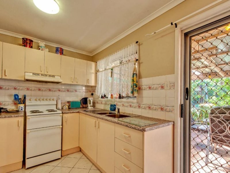 6 Dargie Avenue, Collingwood Park QLD 4301