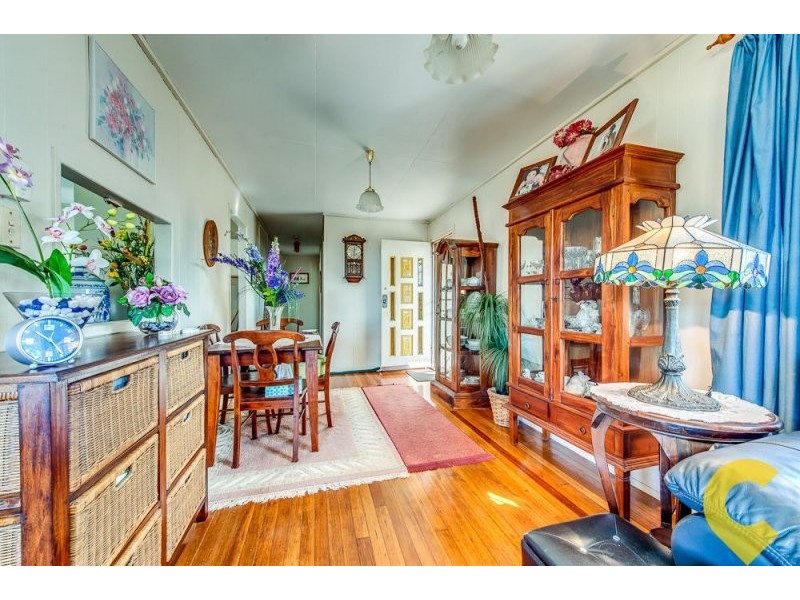 1 Bellevue Road, Goodna QLD 4300