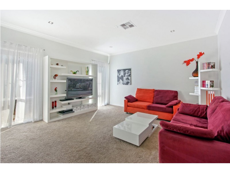 91 Parkwood Drive, Heathwood QLD 4110