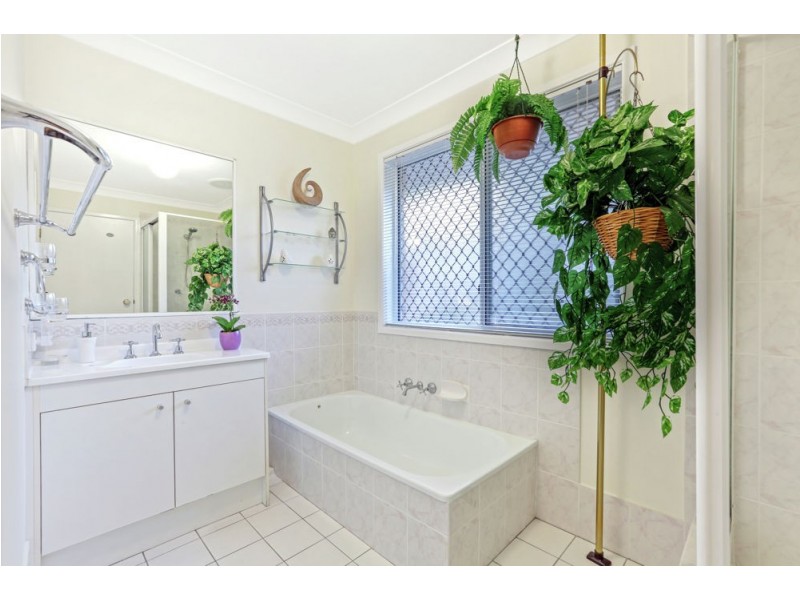 5 Quoll Court, Doolandella QLD 4077