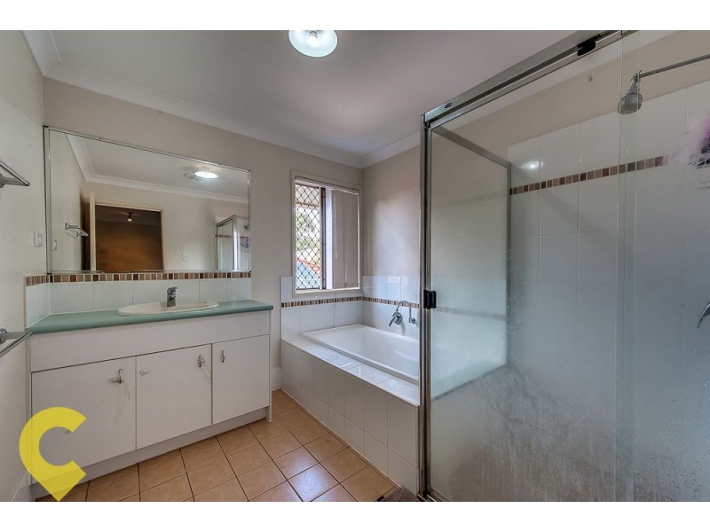 10 Eungella Terrace, Forest Lake QLD 4078