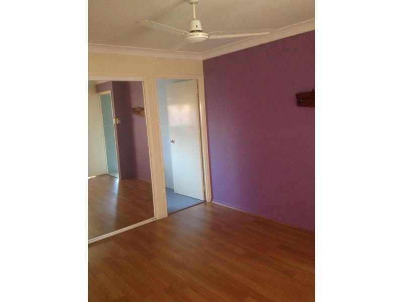 16 Murray Place, Forest Lake QLD 4078
