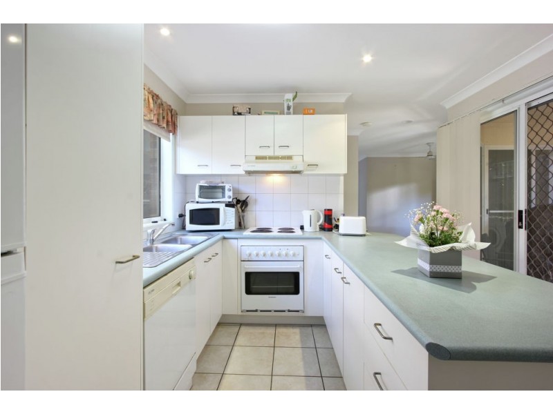 32 Heath Street, Forest Lake QLD 4078