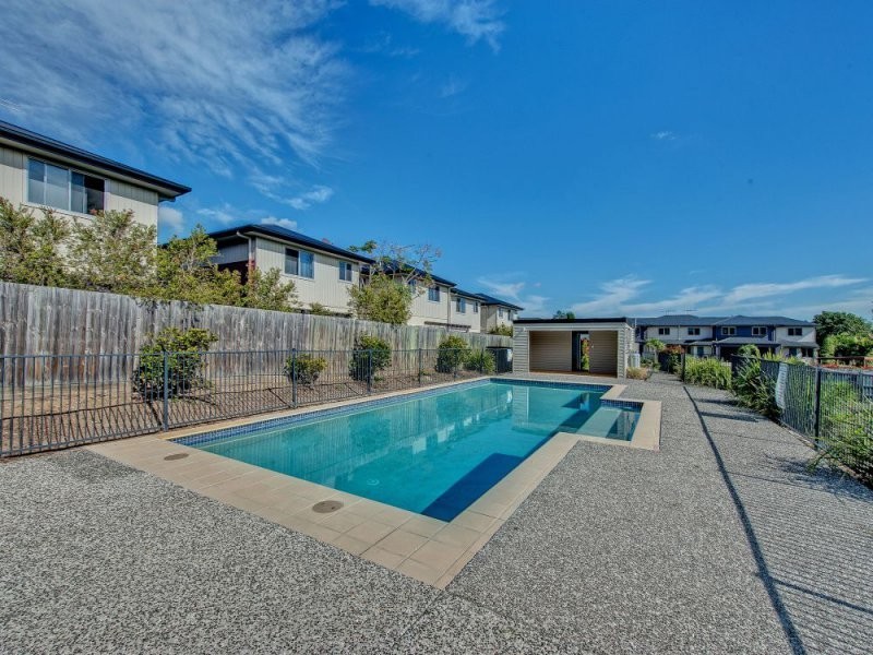 83/266 Henty Drive, Redbank Plains QLD 4301