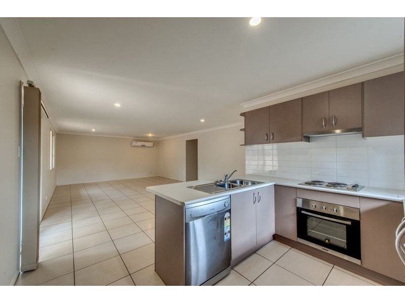 62 Tranquillity Circle, Brassall QLD 4305