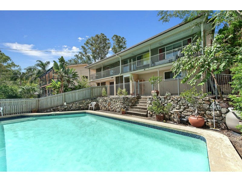 5 Byambee Street, Kenmore QLD 4069