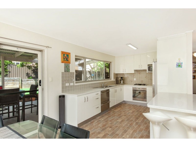 5 Byambee Street, Kenmore QLD 4069