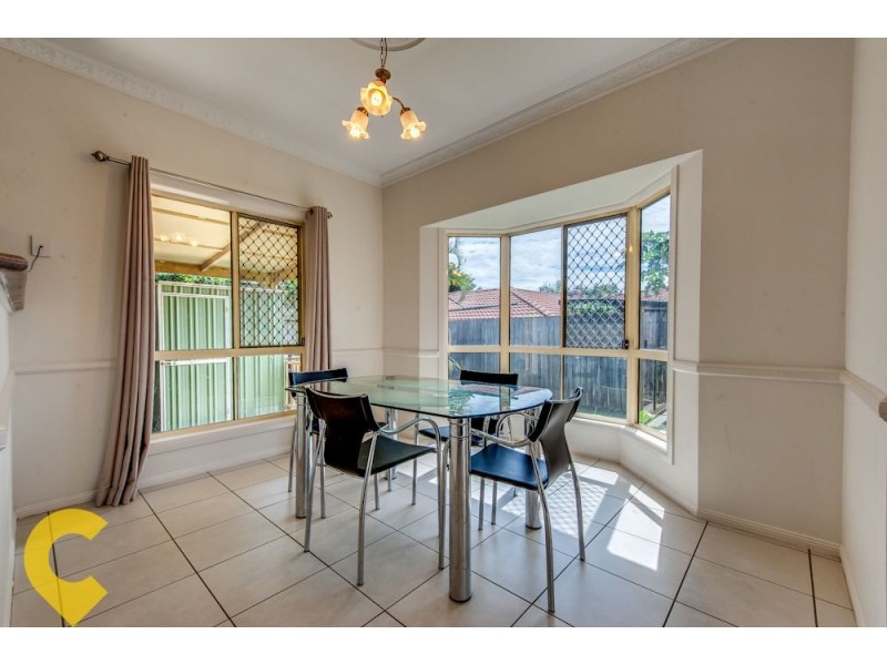 4 Queens Court, Forest Lake QLD 4078