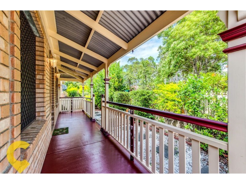 4 Queens Court, Forest Lake QLD 4078