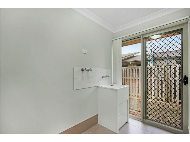 17 Roach Crescent, Redbank Plains QLD 4301