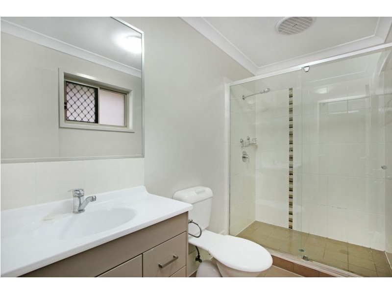 17 Roach Crescent, Redbank Plains QLD 4301