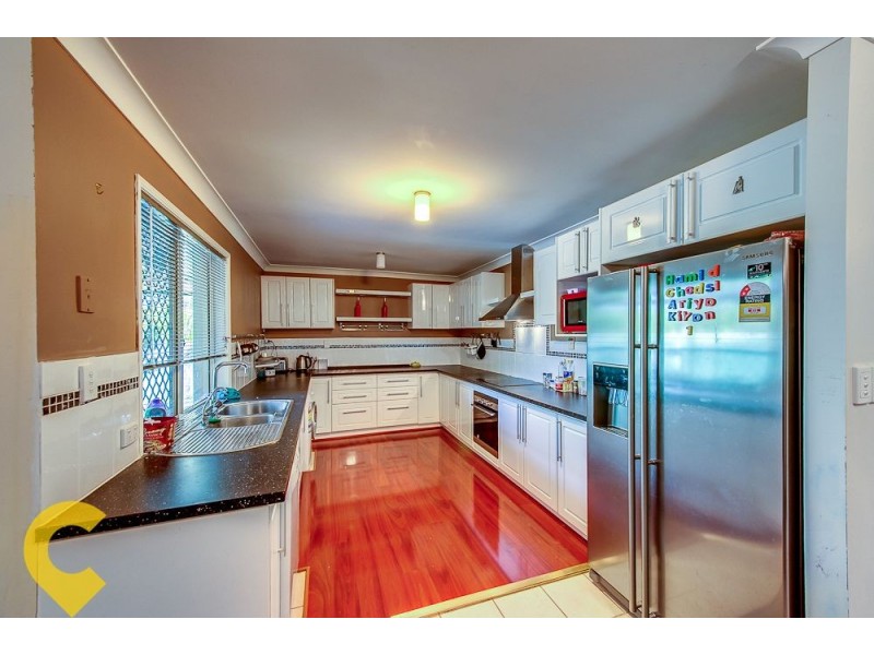 2 Leyburn Crescent, Forest Lake QLD 4078