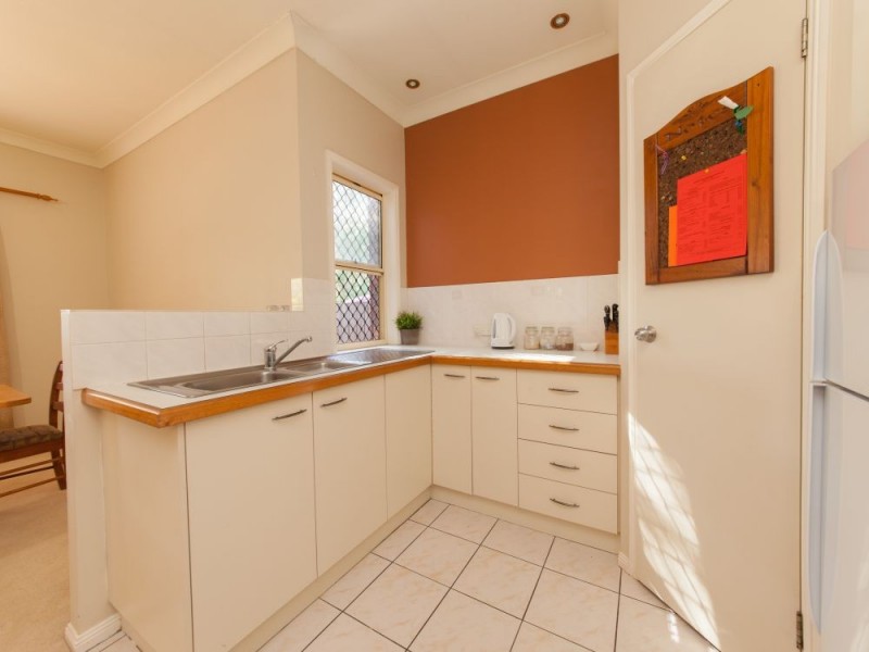 8 Wentworth Close, Forest Lake QLD 4078